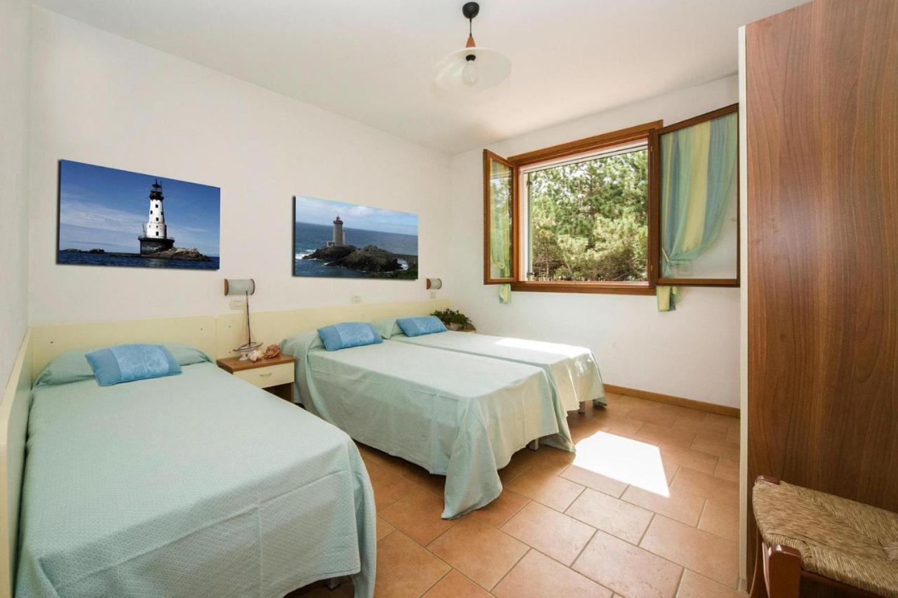 Terraced House In The Ca' Del Pino Holiday Complex With Communal Pool In Μπιμπιόνε Εξωτερικό φωτογραφία